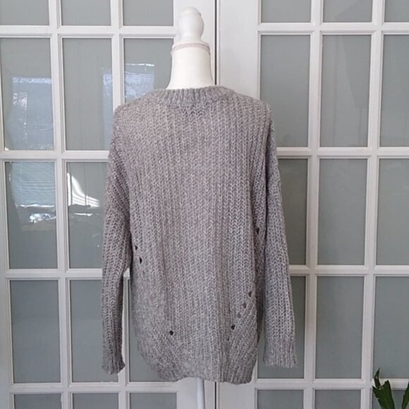 EUC American Eagle Gray Open Weave Oversized Sweater - Picture 5 of 14